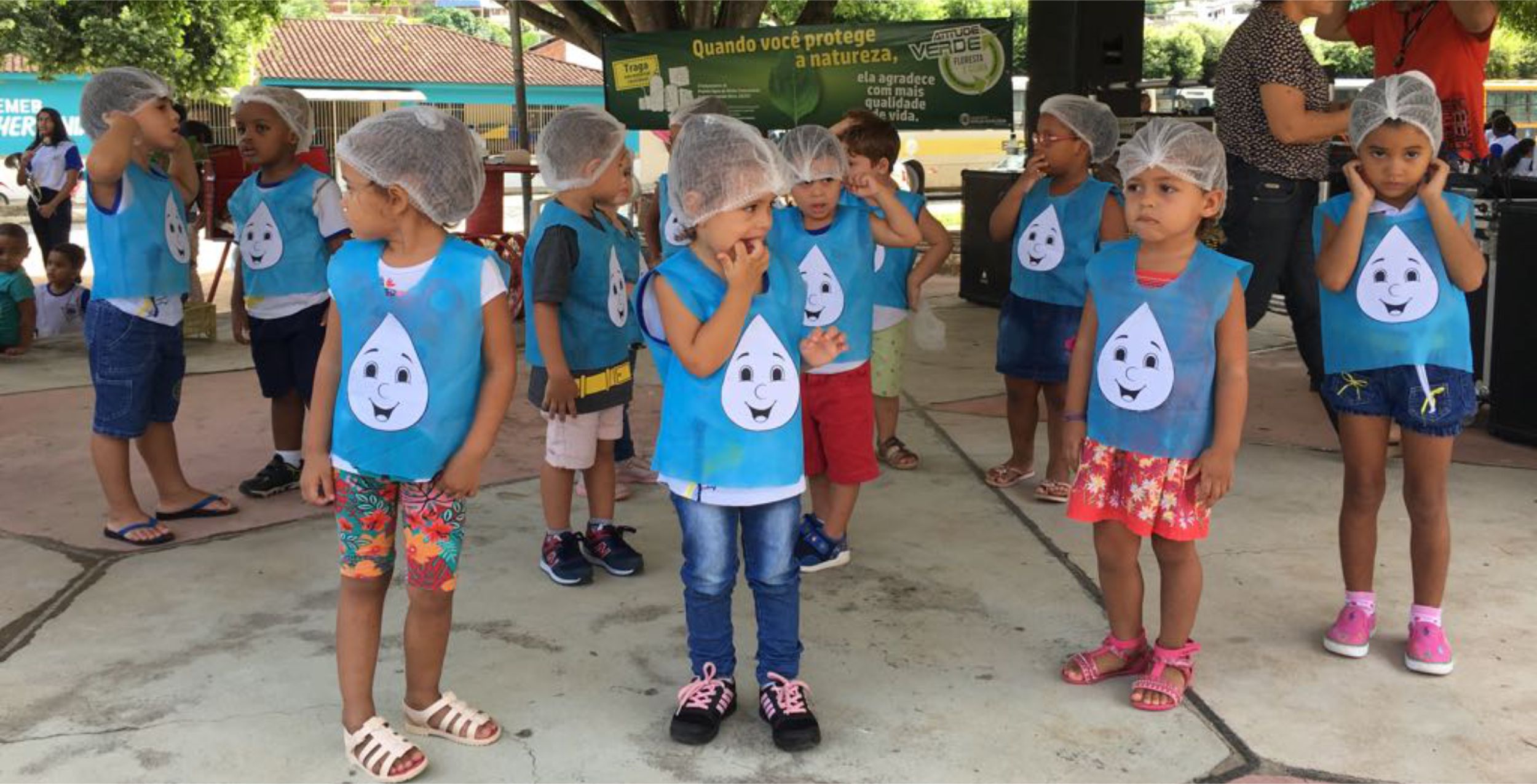 Evento em comemoração ao Dia Mundial da Água é realizado com a participação de alunos da Rede Municipal