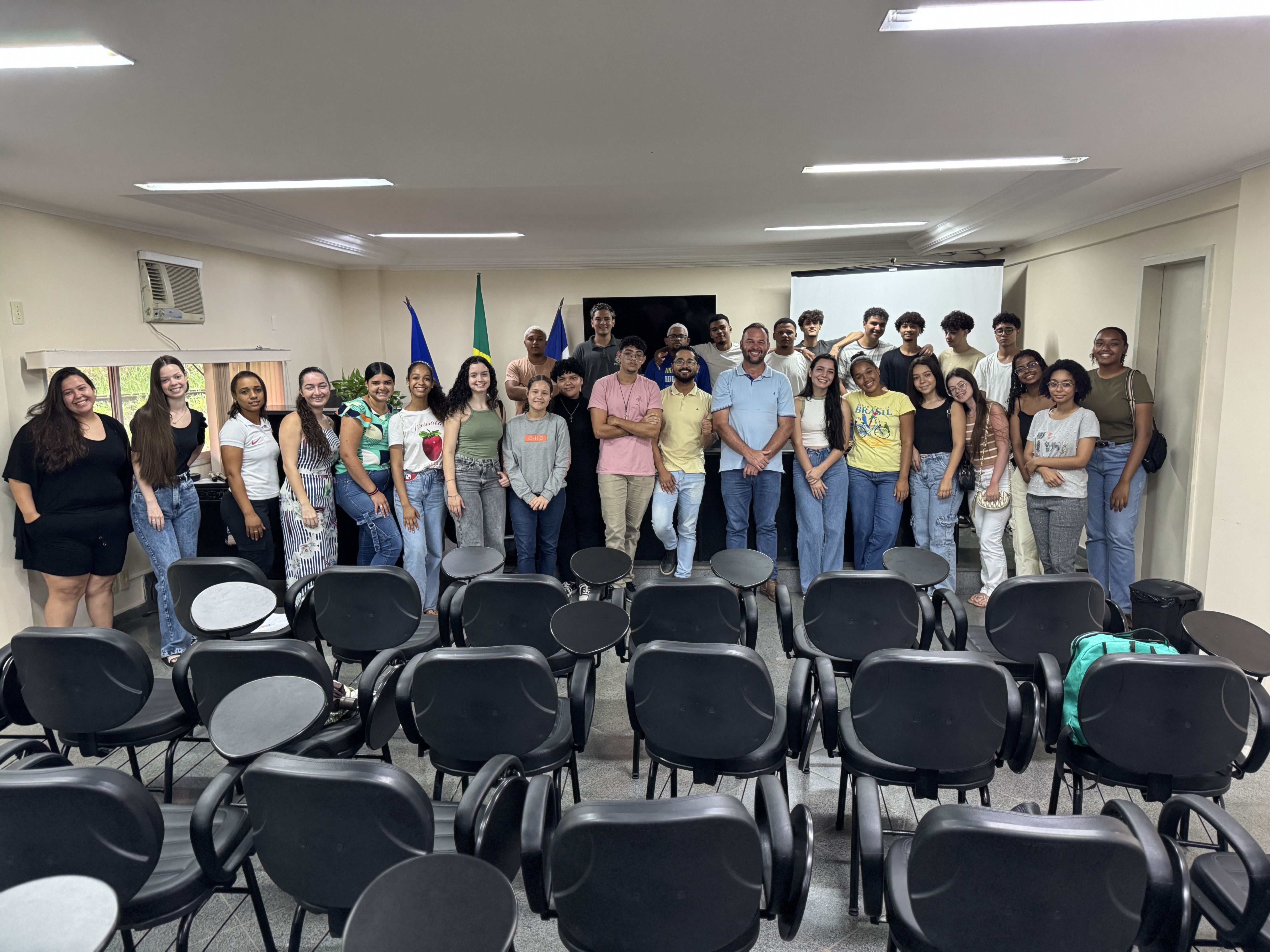 Encerramento das Atividades dos Estagiários do 3º Ano na Prefeitura de Atilio Vivacqua